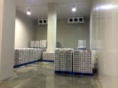 100平米龍蝦冷庫多少錢一平米，冷庫設(shè)備造價是多少